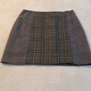 Size 6 banana republic gray wool skirt